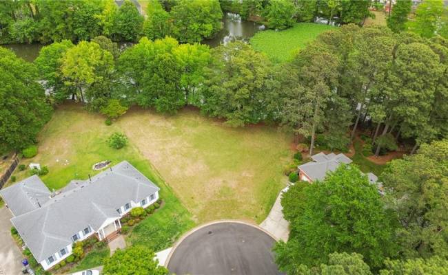 2035 Foxs Lair Trail, Norfolk, VA 23518
