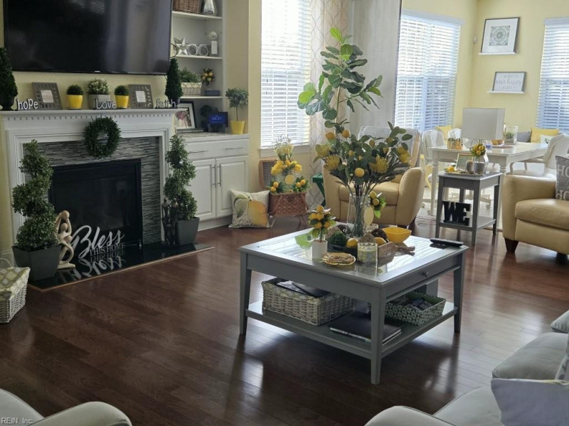 Photo 10 of 48 residential for sale in Suffolk virginia