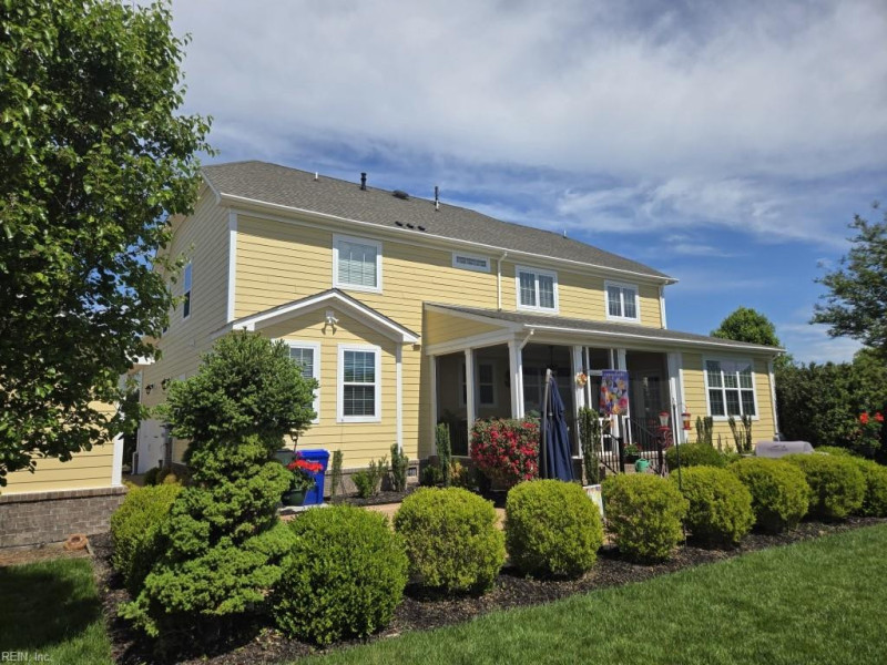 Photo 24 of 48 residential for sale in Suffolk virginia