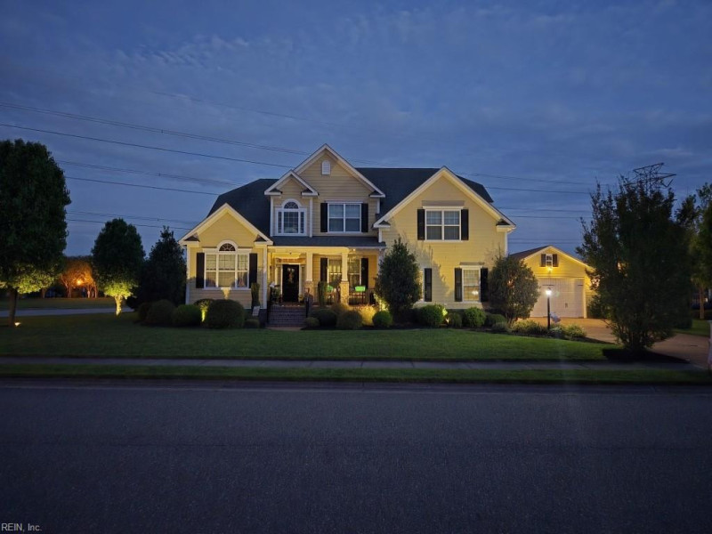Photo 3 of 48 residential for sale in Suffolk virginia