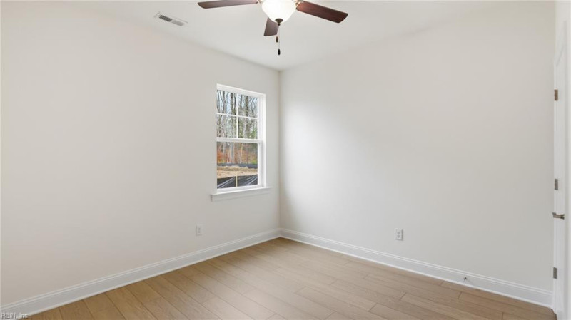 Photo 8 of 47 residential for sale in Isle of Wight County virginia