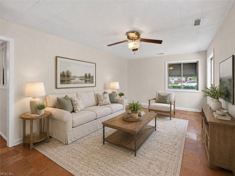 Photo 14 of 41 residential for sale in Suffolk virginia