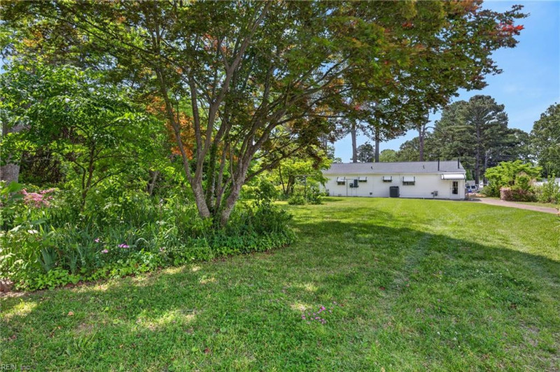 Photo 38 of 41 residential for sale in Suffolk virginia