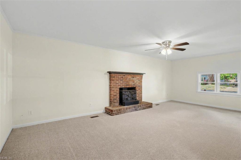 Photo 21 of 36 residential for sale in Hampton virginia Photo 21 of 36 residential for sale in Hampton virginia