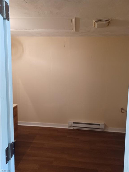 Photo 46 of 46 residential for sale in Chesapeake virginia