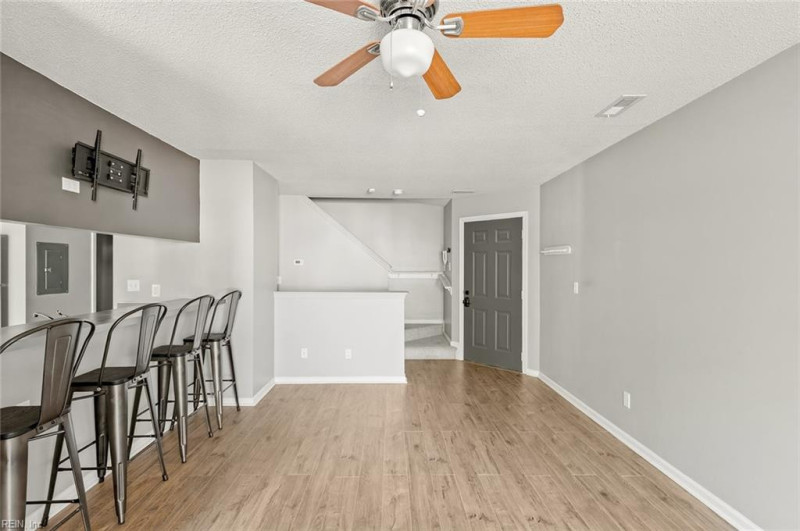 Photo 13 of 50 residential for sale in Newport News virginia Photo 13 of 50 residential for sale in Newport News virginia