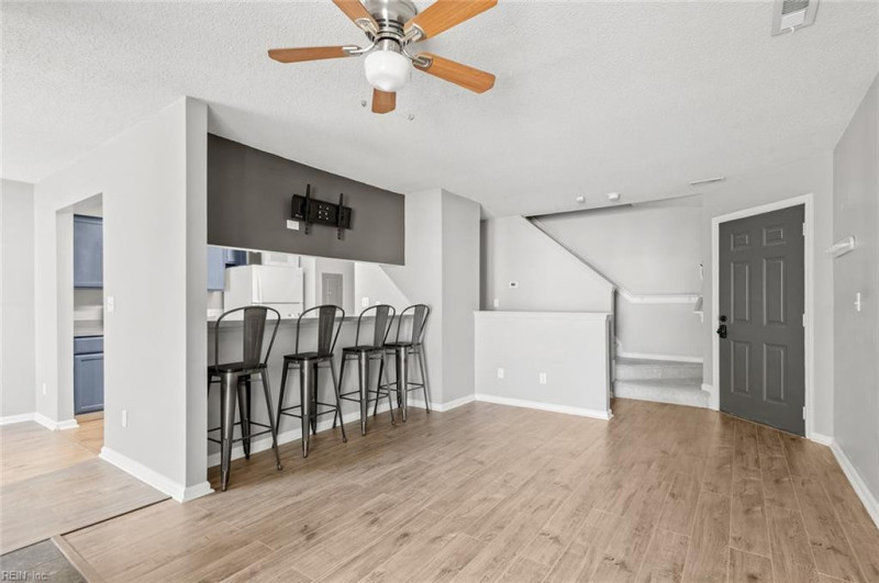 Photo 6 of 50 residential for sale in Newport News virginia Photo 6 of 50 residential for sale in Newport News virginia
