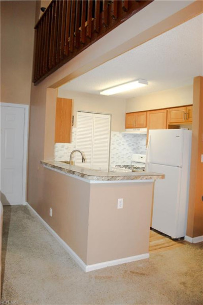 Photo 6 of 18 residential for sale in Newport News virginia