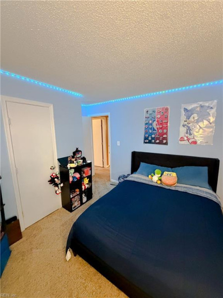 Photo 8 of 18 residential for sale in Newport News virginia