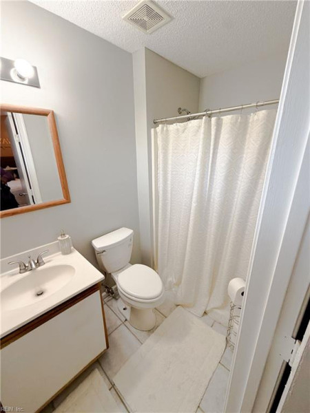 Photo 9 of 18 residential for sale in Newport News virginia
