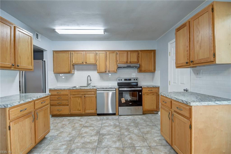 Photo 9 of 25 residential for sale in Norfolk virginia Photo 9 of 25 residential for sale in Norfolk virginia