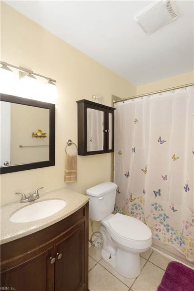 Photo 12 of 18 residential for sale in Virginia Beach virginia
