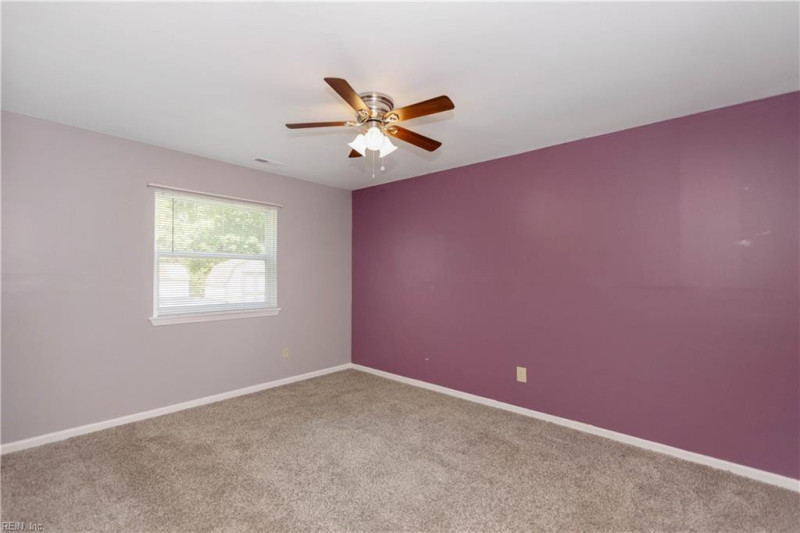 Photo 13 of 18 residential for sale in Virginia Beach virginia