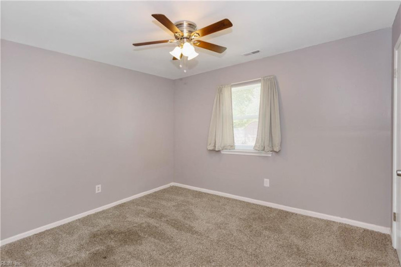 Photo 15 of 18 residential for sale in Virginia Beach virginia