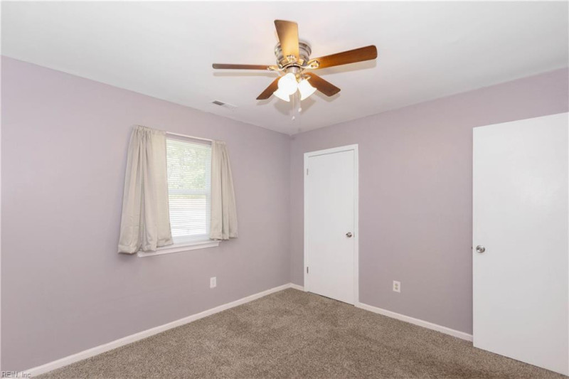 Photo 16 of 18 residential for sale in Virginia Beach virginia
