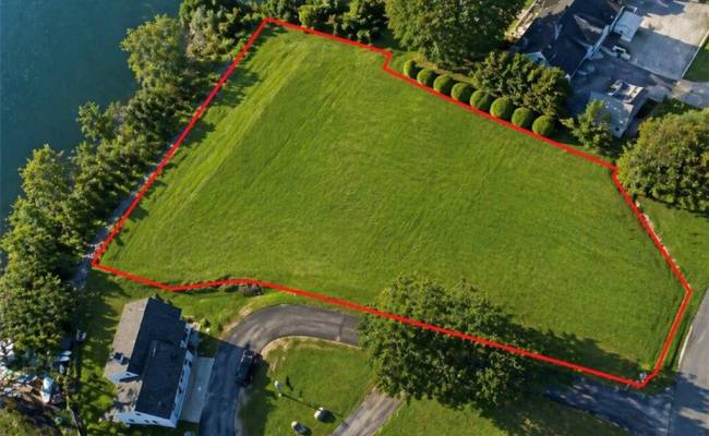 .86 ac MOLLY'S Way, Middlesex County, VA 23175