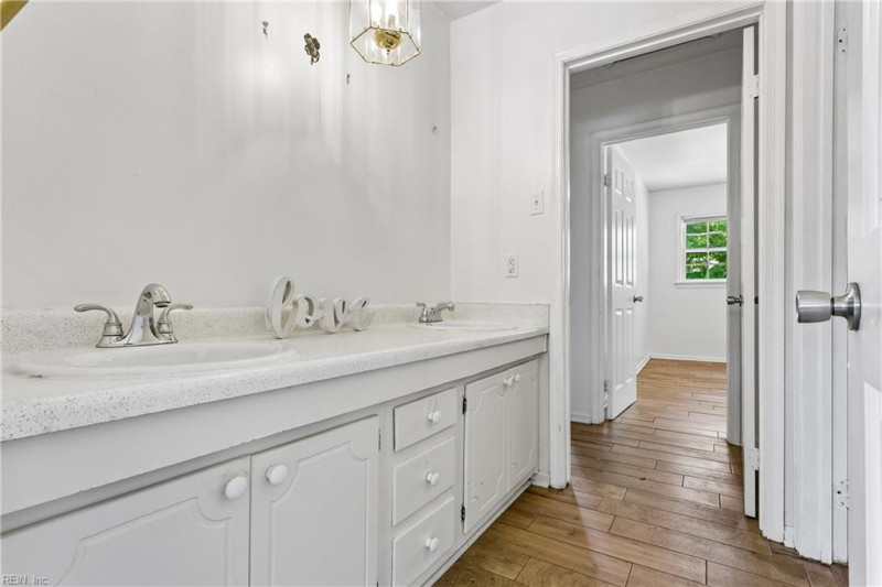 Photo 22 of 34 residential for sale in Newport News virginia