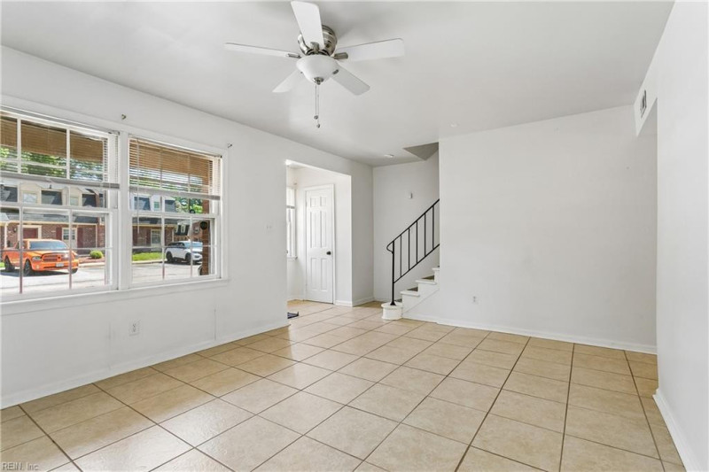 Photo 6 of 34 residential for sale in Newport News virginia