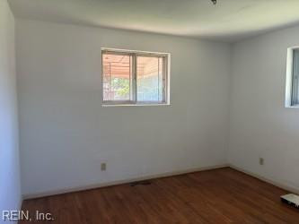 Photo 11 of 26 residential for sale in Chesapeake virginia Photo 11 of 26 residential for sale in Chesapeake virginia
