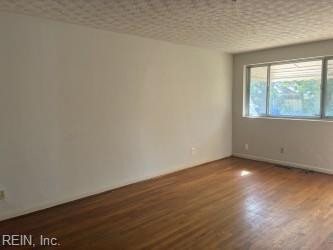 Photo 14 of 26 residential for sale in Chesapeake virginia Photo 14 of 26 residential for sale in Chesapeake virginia