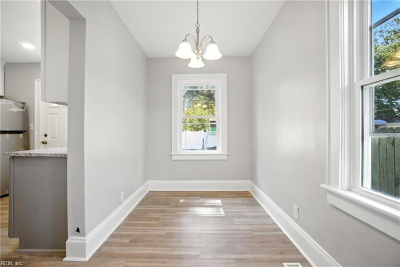 Photo 10 of 30 residential for sale in Norfolk virginia