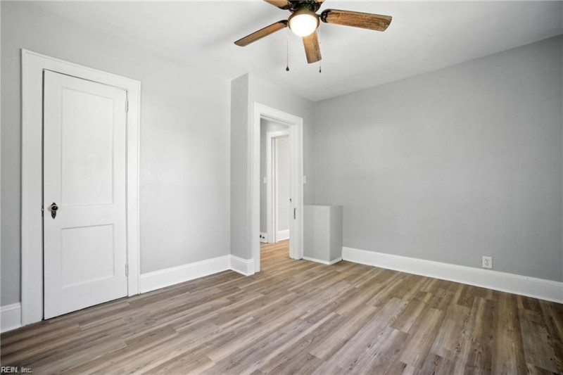 Photo 15 of 30 residential for sale in Norfolk virginia