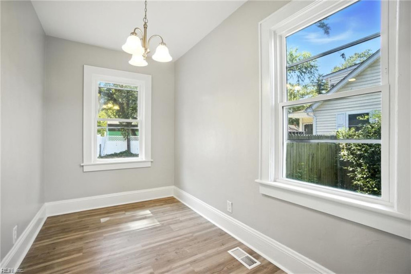 Photo 9 of 30 residential for sale in Norfolk virginia