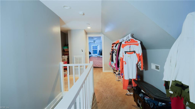 Photo 12 of 27 residential for sale in Hampton virginia