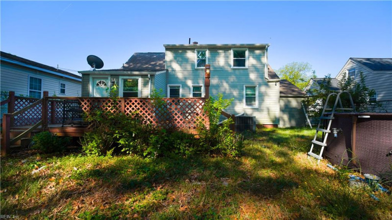 Photo 23 of 27 residential for sale in Hampton virginia