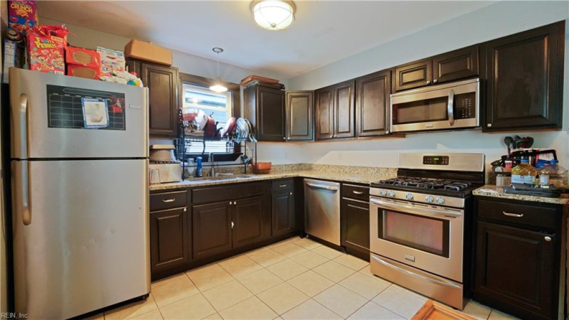 Photo 7 of 27 residential for sale in Hampton virginia