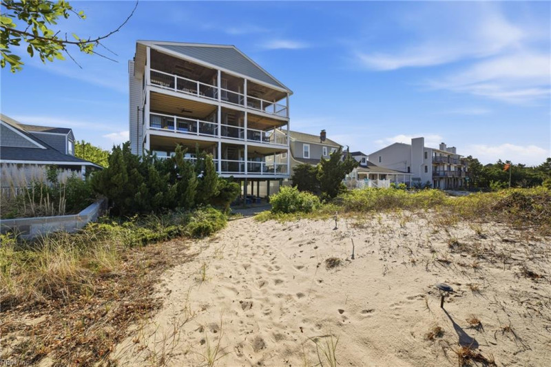 Photo 29 of 47 residential for sale in Norfolk virginia Photo 29 of 47 residential for sale in Norfolk virginia