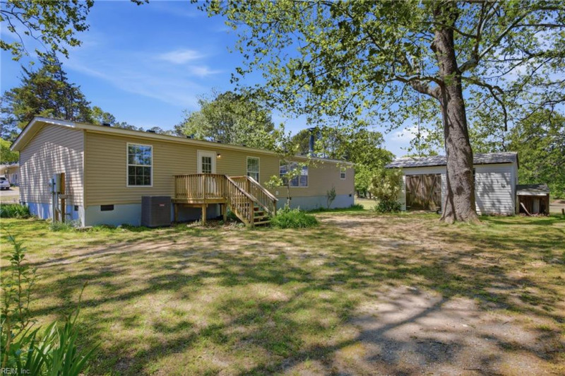Photo 38 of 46 residential for sale in Middlesex County virginia