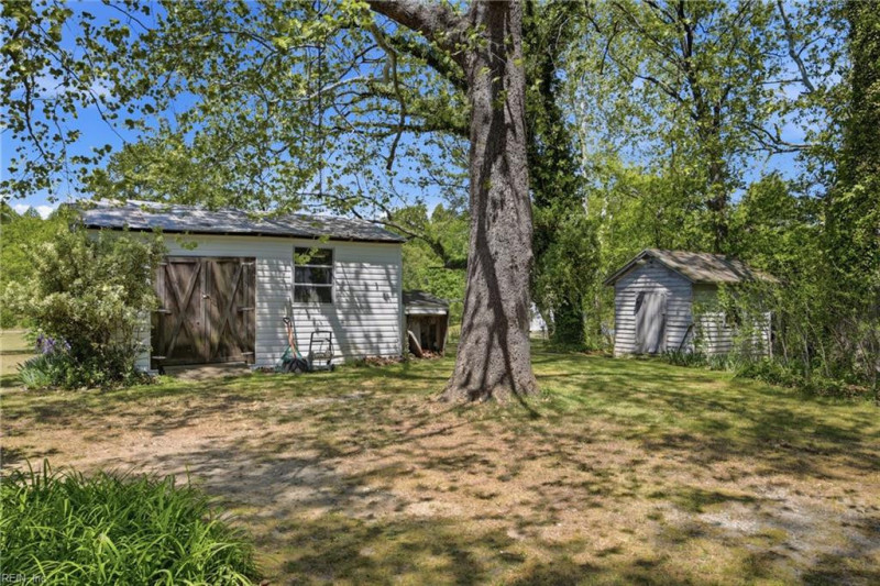 Photo 39 of 46 residential for sale in Middlesex County virginia