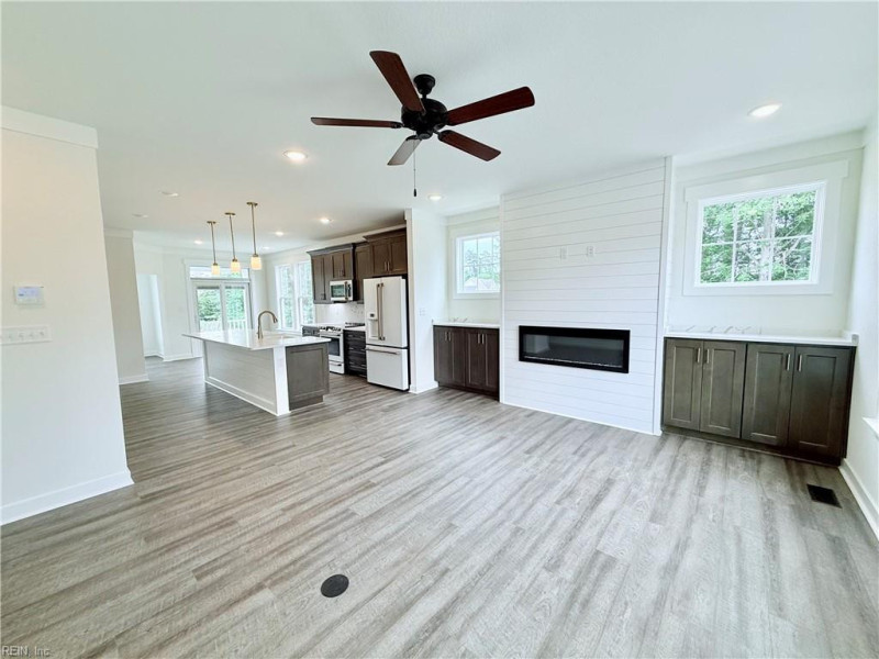 Photo 6 of 33 residential for sale in Chesapeake virginia Photo 6 of 33 residential for sale in Chesapeake virginia