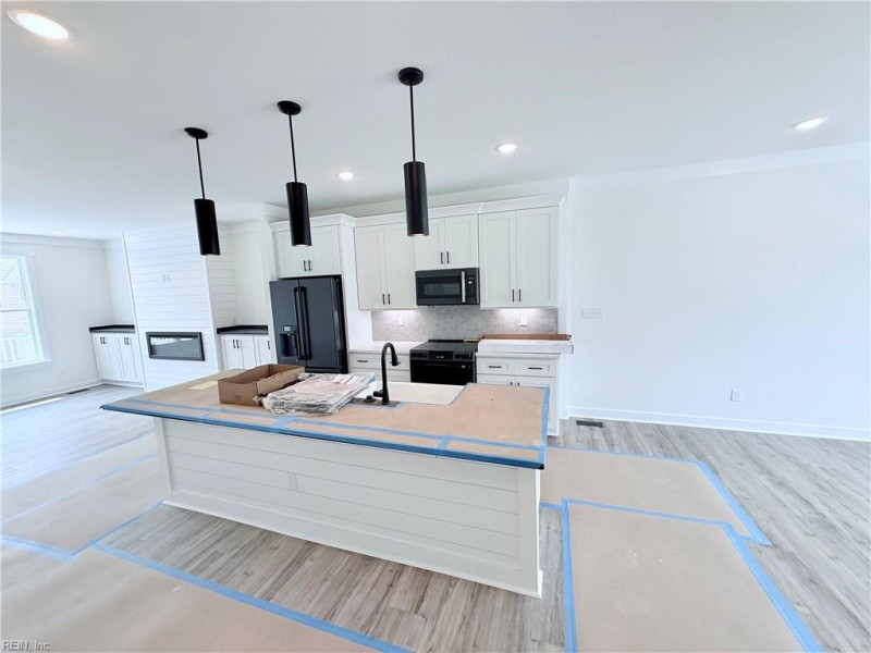 Photo 5 of 25 residential for sale in Chesapeake virginia Photo 5 of 25 residential for sale in Chesapeake virginia