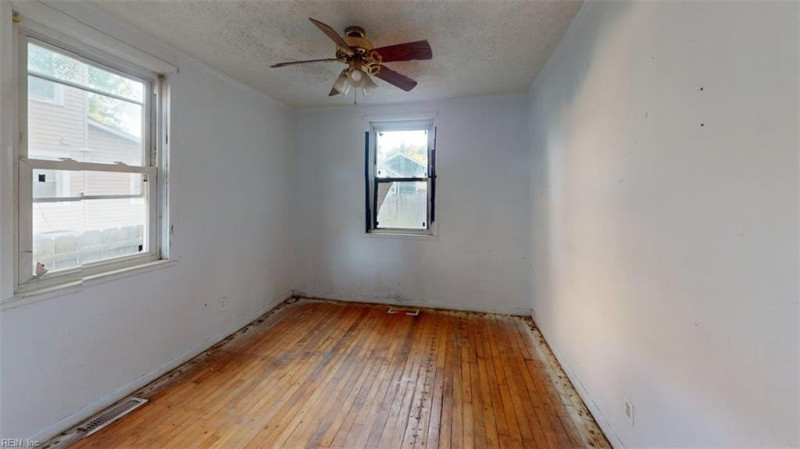 Photo 31 of 50 residential for sale in Norfolk virginia Photo 31 of 50 residential for sale in Norfolk virginia