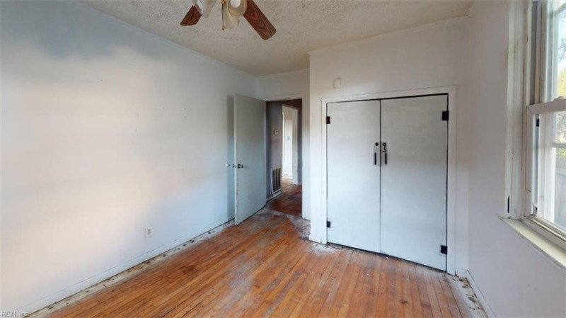 Photo 33 of 50 residential for sale in Norfolk virginia Photo 33 of 50 residential for sale in Norfolk virginia