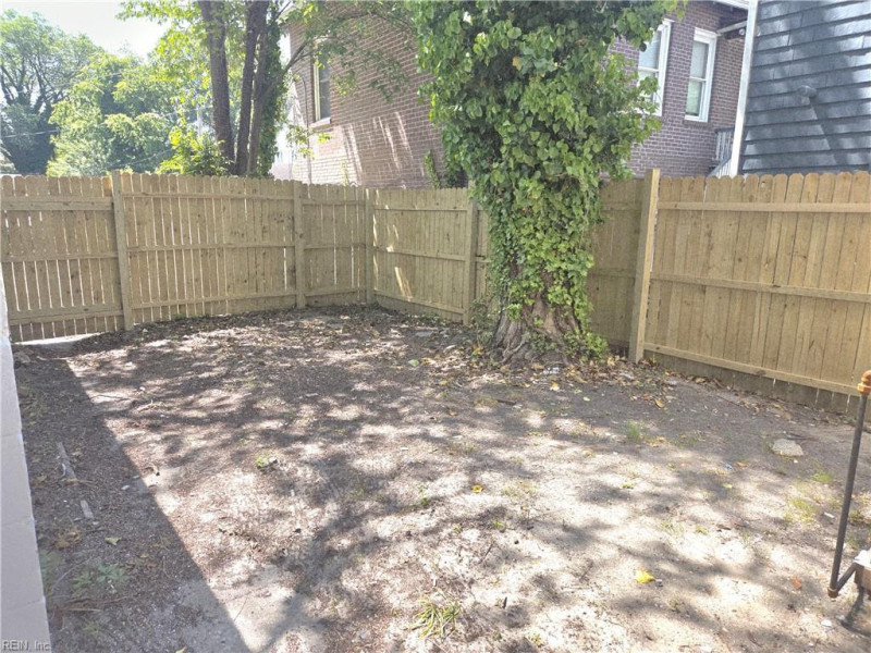 Photo 25 of 26 residential for sale in Portsmouth virginia Photo 25 of 26 residential for sale in Portsmouth virginia