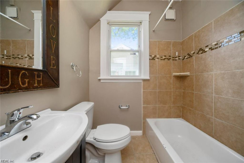 Photo 10 of 29 residential for sale in Norfolk virginia