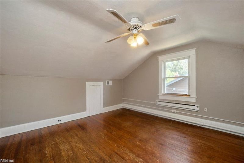 Photo 19 of 29 residential for sale in Norfolk virginia