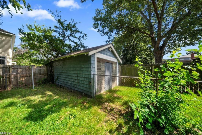 Photo 25 of 29 residential for sale in Norfolk virginia