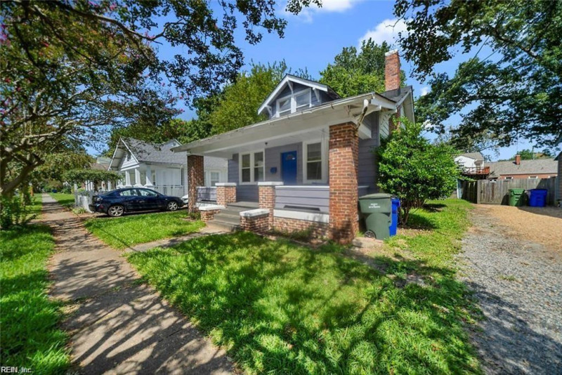 Photo 3 of 29 residential for sale in Norfolk virginia