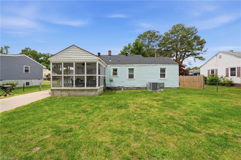 Photo 26 of 30 residential for sale in Portsmouth virginia Photo 26 of 30 residential for sale in Portsmouth virginia