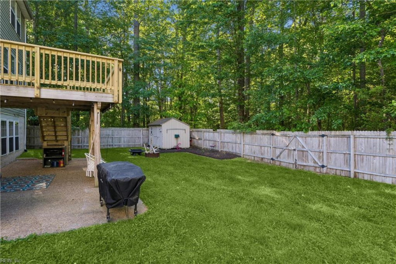 Photo 14 of 50 residential for sale in Gloucester County virginia