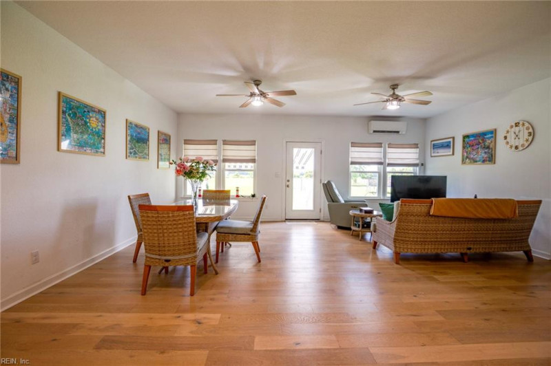 Photo 25 of 50 residential for sale in Chesapeake virginia