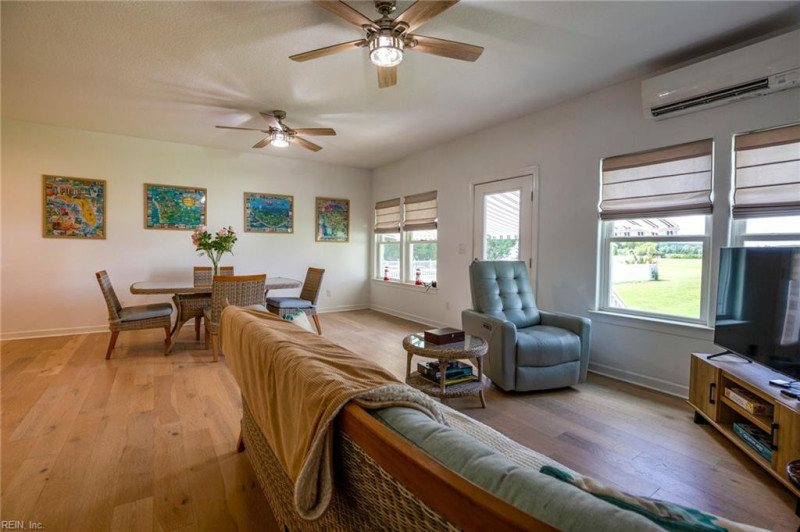 Photo 28 of 50 residential for sale in Chesapeake virginia