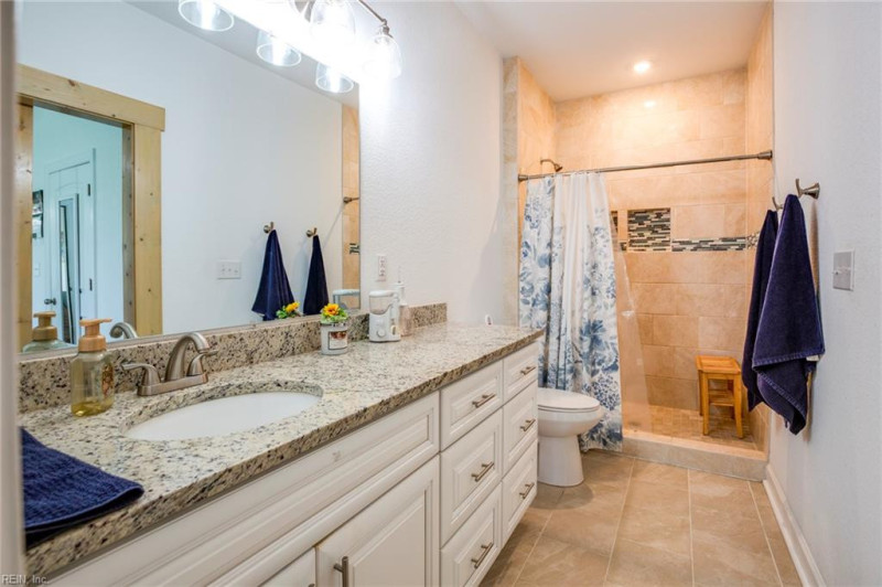 Photo 34 of 50 residential for sale in Chesapeake virginia