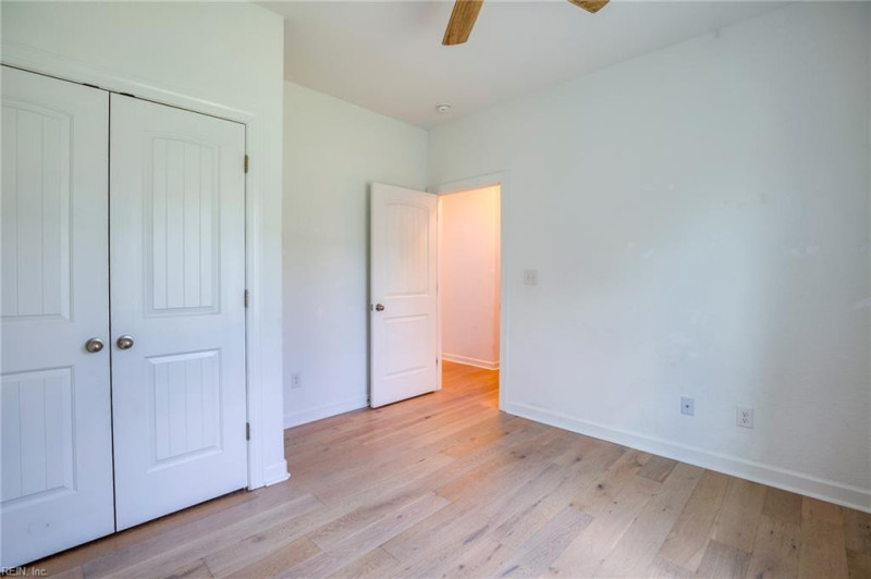 Photo 40 of 50 residential for sale in Chesapeake virginia