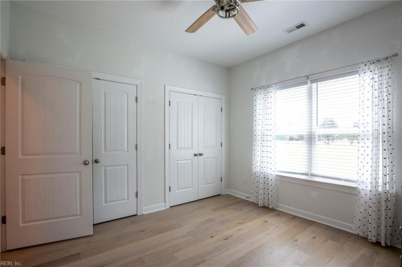 Photo 43 of 50 residential for sale in Chesapeake virginia
