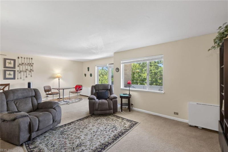 Photo 10 of 50 residential for sale in Norfolk virginia